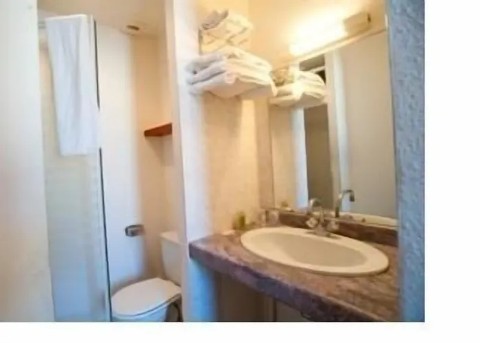 Citotel Le Commerce 2* Sévérac-le-Château